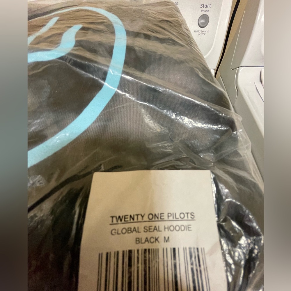 21 Pilots Black Pullover Hoodie